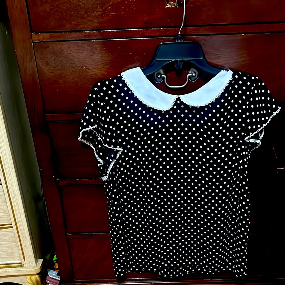 CeCe Monochrome Polka Dot Blouse
